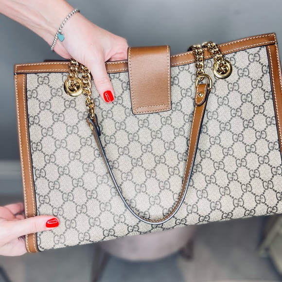 Gucci Shoulder Bag - Picture 11 of 12